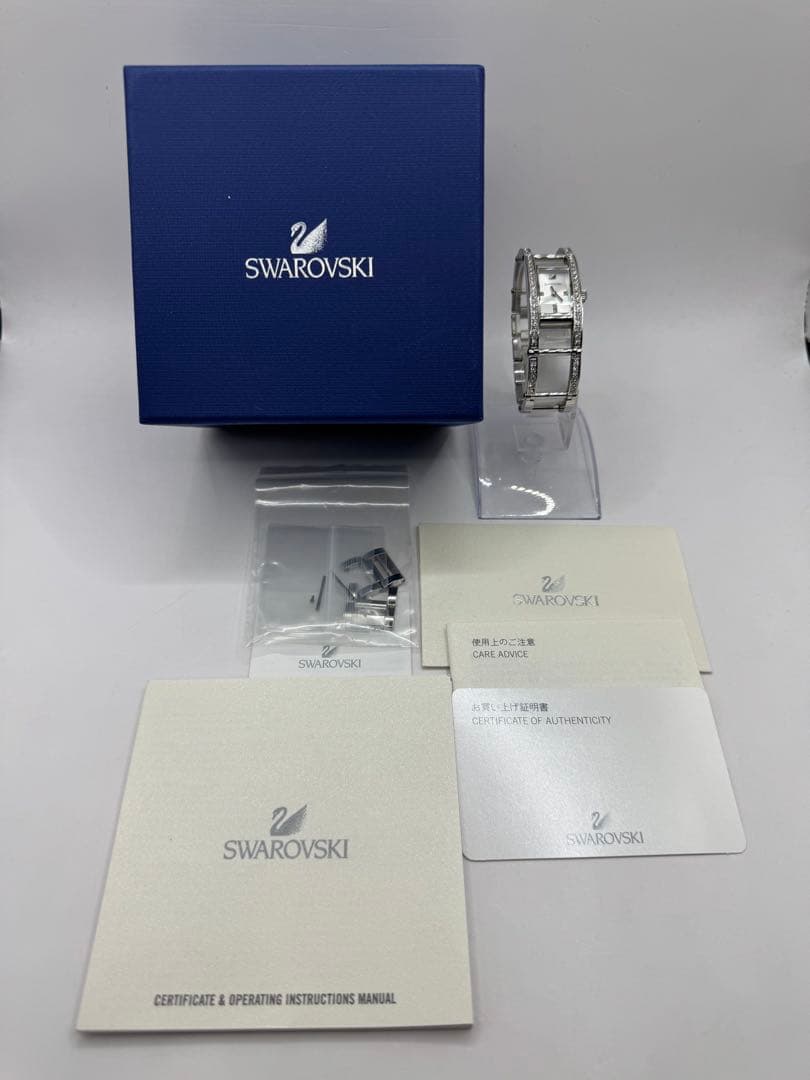 Swarovski スワロフスキー 腕時計 バングル スクエア調　時計