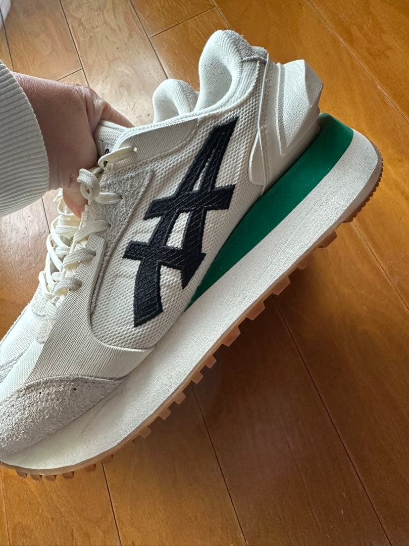 オニツカタイガー　モアージュ　24.5