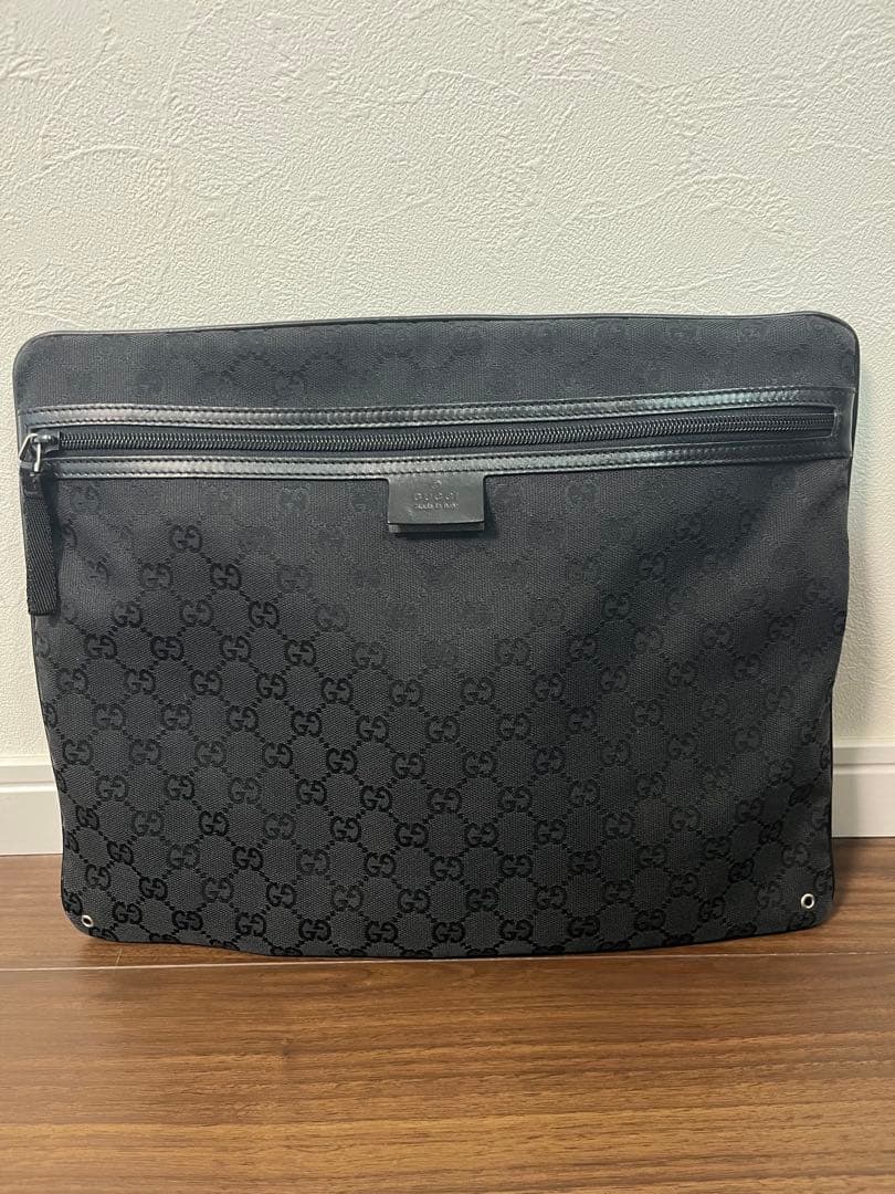 GUCCI ショルダーバッグ GG キャンバス ブラック サコッシュ