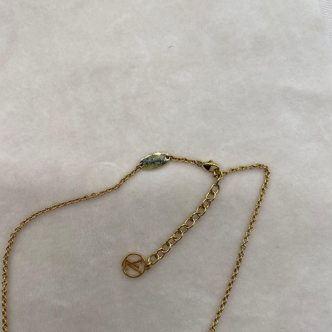 ルイヴィトン ネックレス エセンシャルV M61083 ゴールド LV