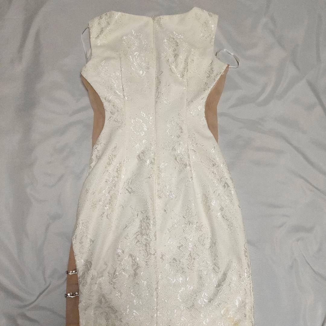 ローブドフルール フロントジッパーｘサイドチュールタイトミニドレス ホワイト