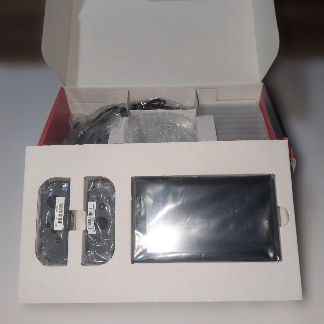 Switch 本体+ソフト4枚のセット