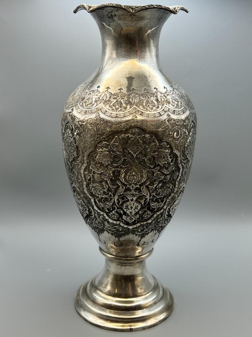 ととろ　銀製　ライオンマーク　三越　銀花瓶　花入れ　手彫　重量約820g