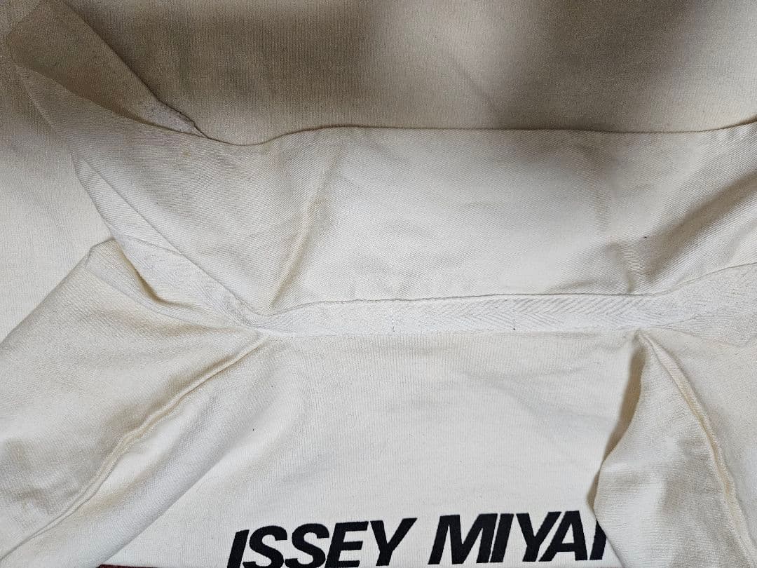 未使用　1988 ISSEY MIYAKE 長袖ポロシャツ M ホワイト