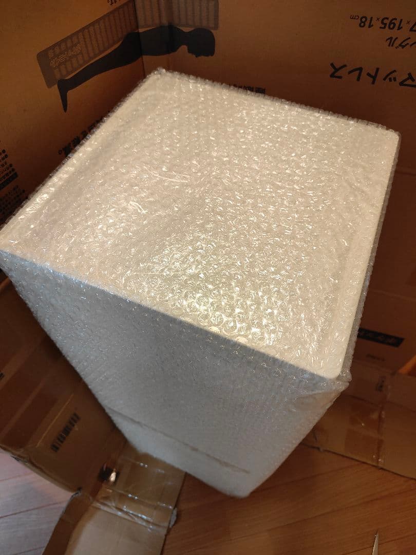 エムケー精工 計量米びつ33kg 【未使用品】RC-333W