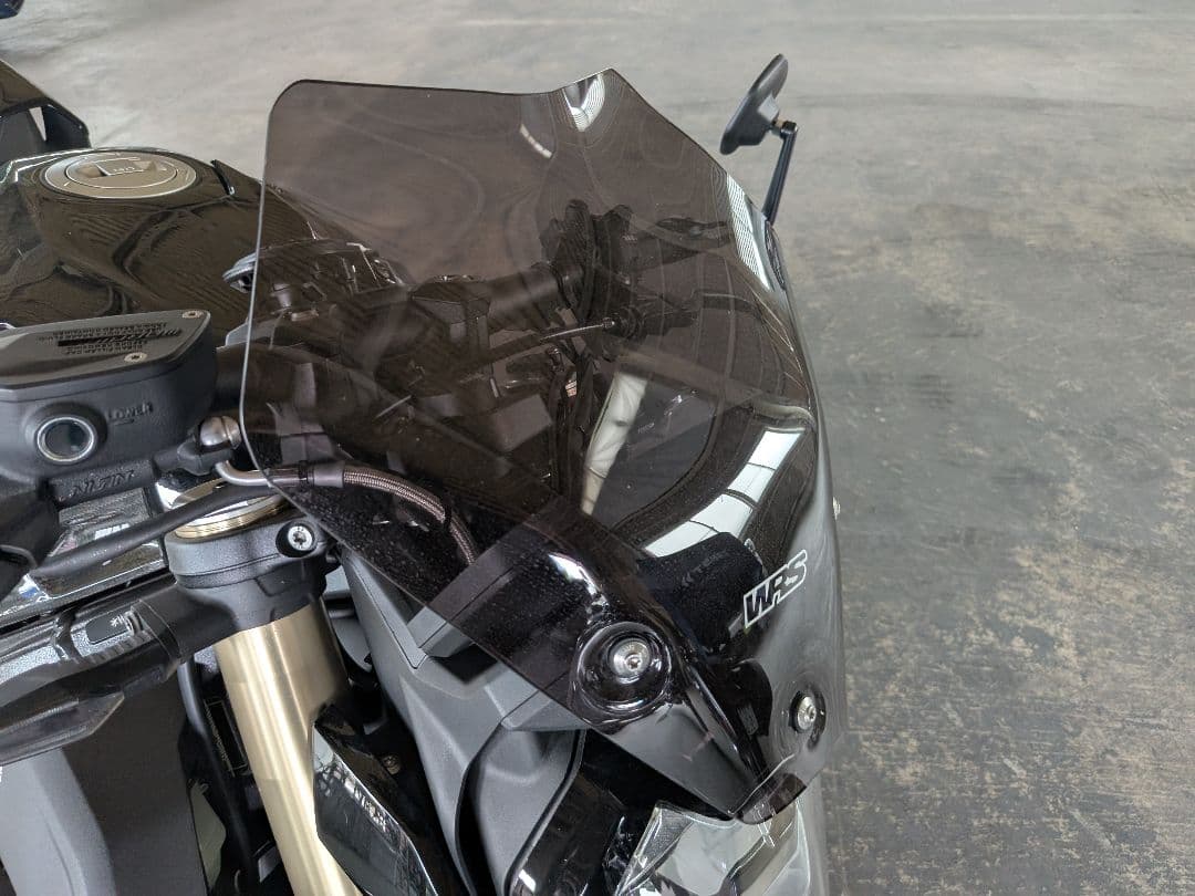 WRS  S1000R スクリーン