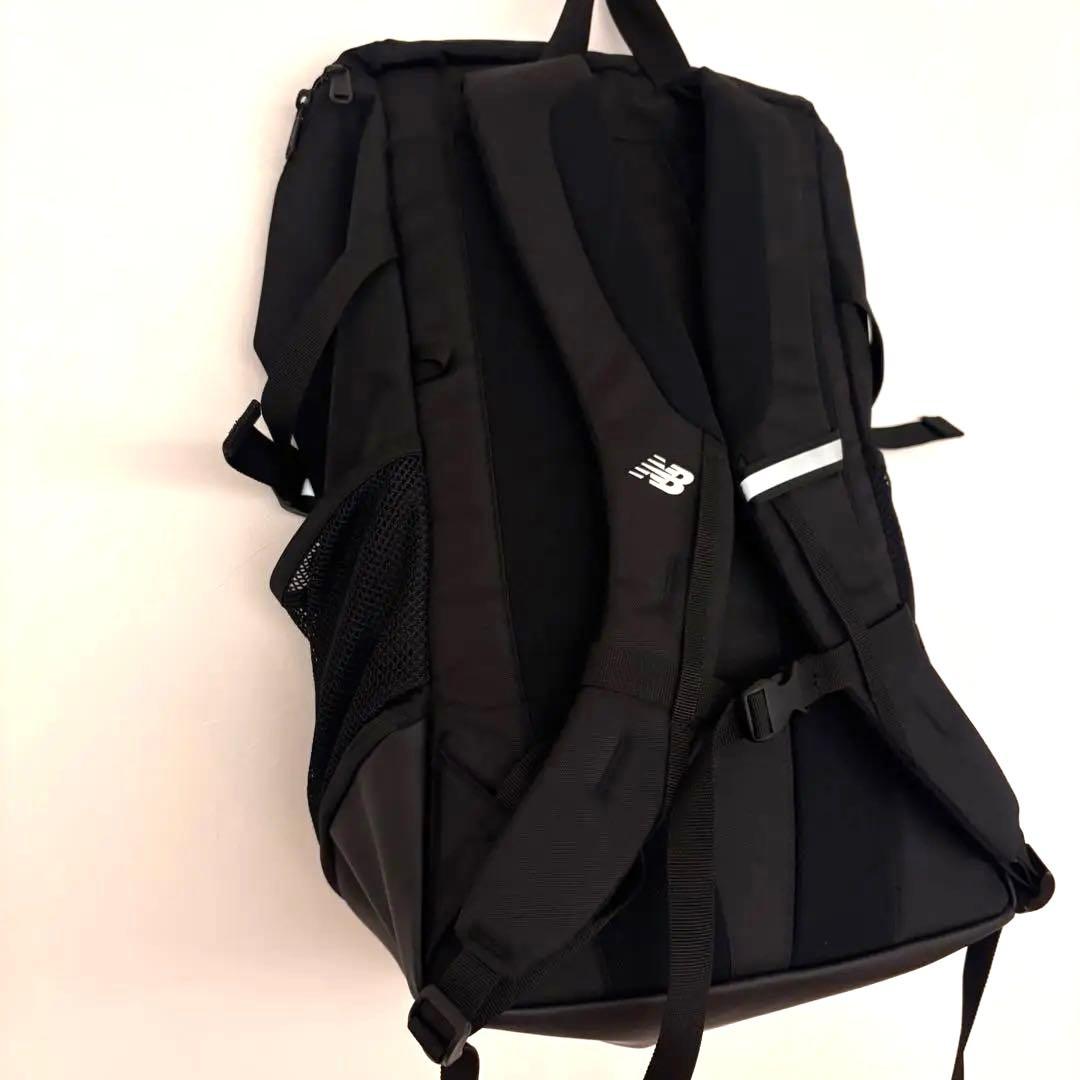 極美品　ニューバランス トップローディングバックパック 35リットル