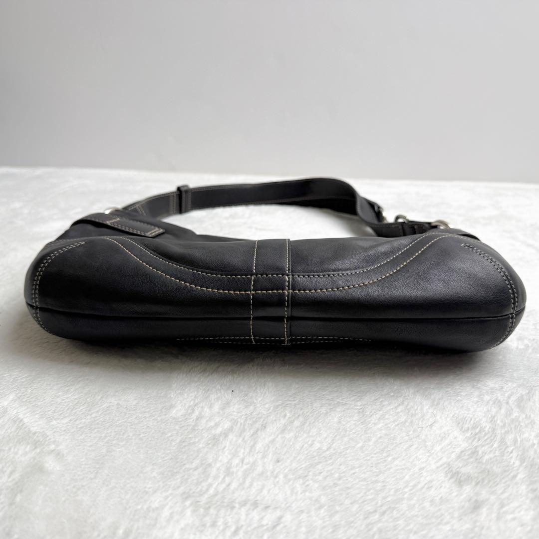 バッグ Coach leather Soho Shoulder Bag Y2K