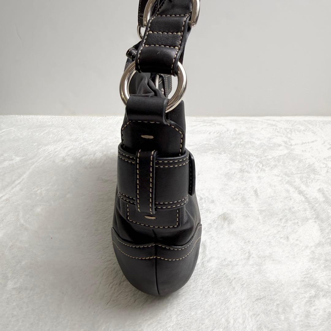 バッグ Coach leather Soho Shoulder Bag Y2K