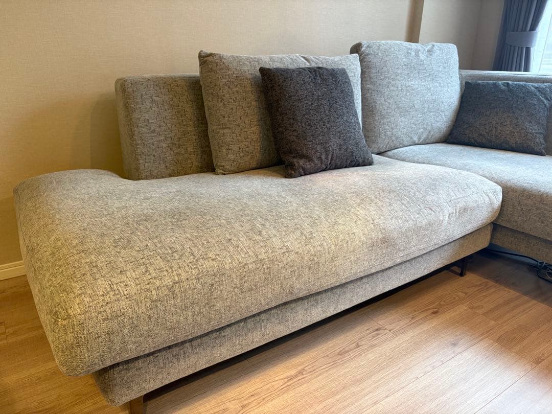 カウチソファ　関家具レイモンズ