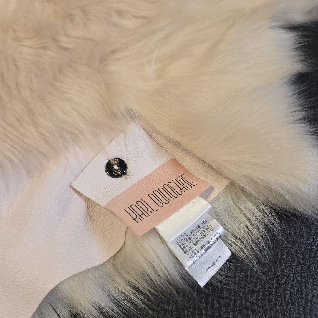 新品　カールドノヒュー　アイボリー ファーストール