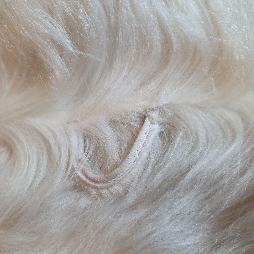 新品　カールドノヒュー　アイボリー ファーストール