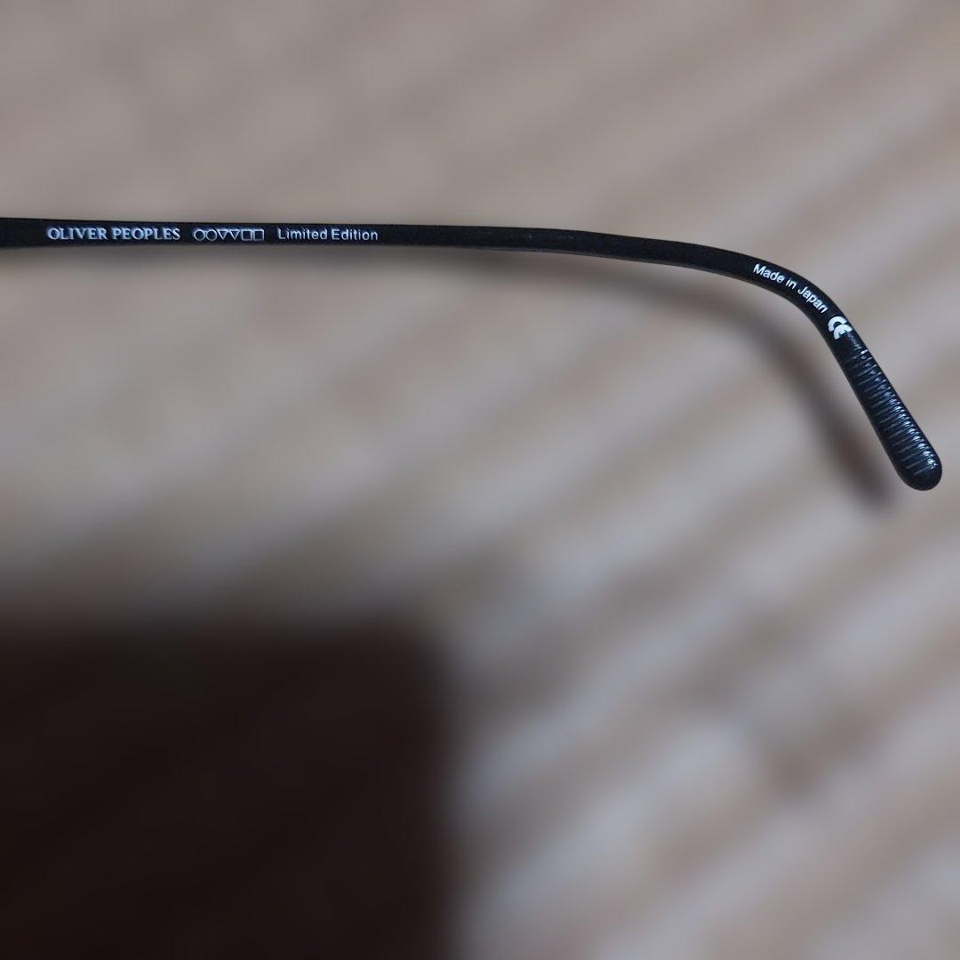 美品　OLIVER PEOPLES Riley-P-CF Limited