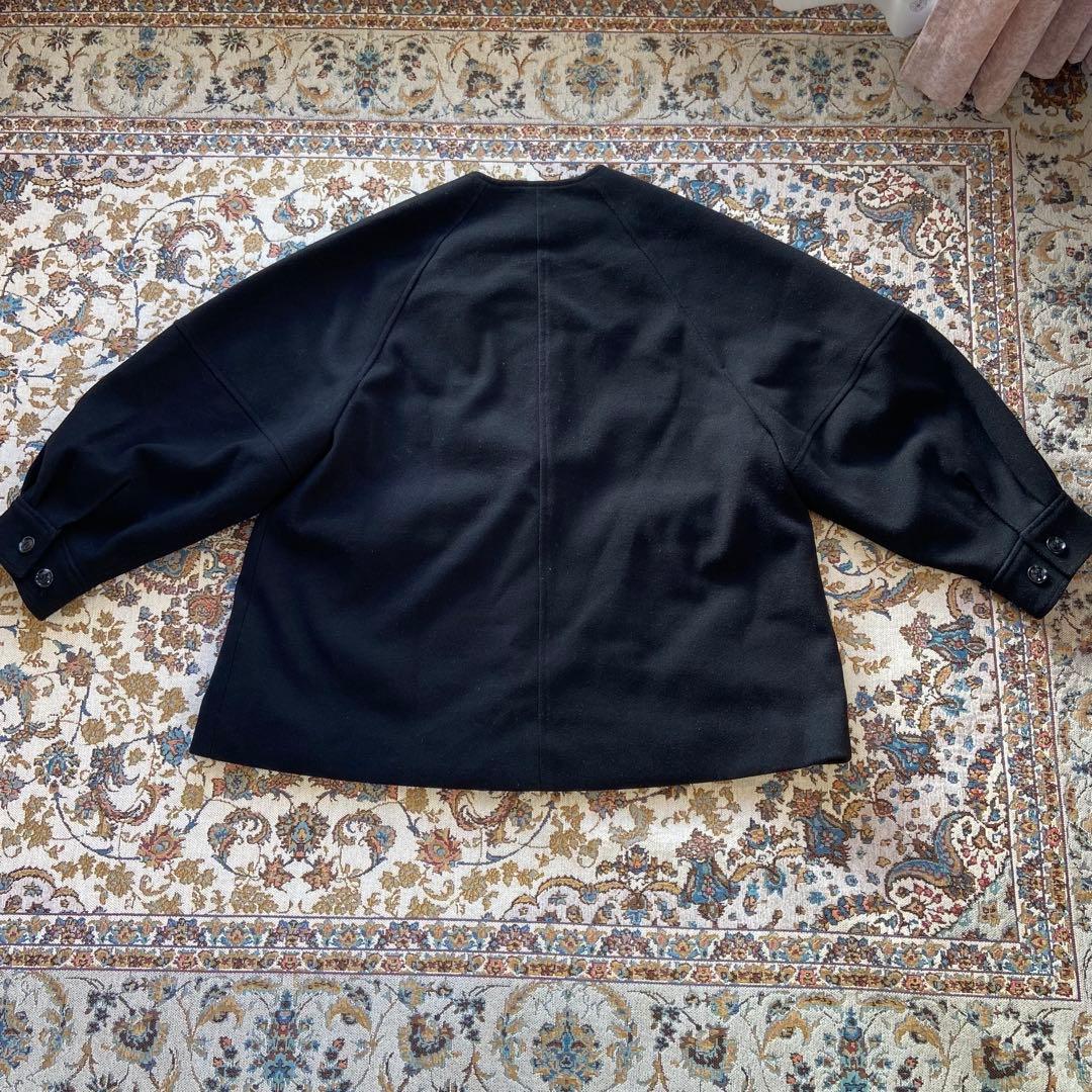 【チー】 ウェーブデザインミドルコート