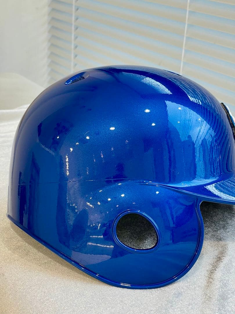 【激レア】新品未使用　横浜DeNAベイスターズ　ヘルメット オーセンティック