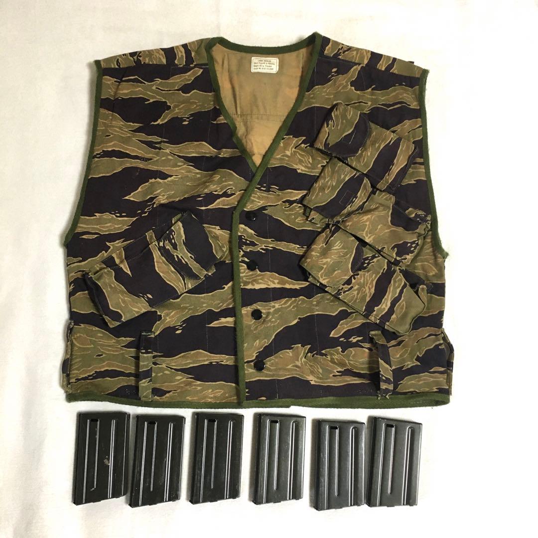 ま*。様 米軍ベトナム戦争/激レア/シールズ・ベスト/ダミーマガジン付き