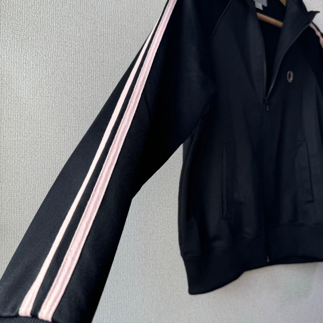 FREDPERRY フレッドペリー トラックジャケット Ｍ L ジャージ