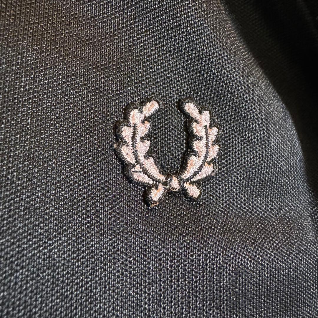 FREDPERRY フレッドペリー トラックジャケット Ｍ L ジャージ