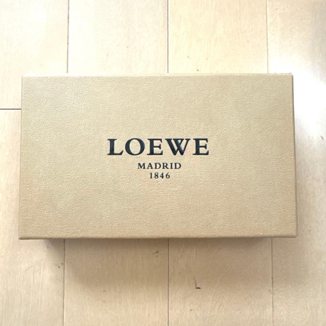 LOEWE ロゴマフラー ダークグレー＆ブラック上質素材プレゼント