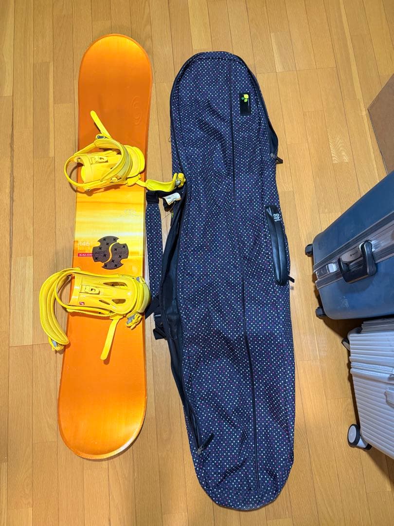 Salomon 146cm スノーボード／ビンディング／ケース＋新品ゴーグル