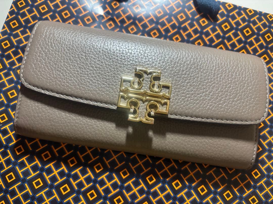 トリーバーチ　長財布