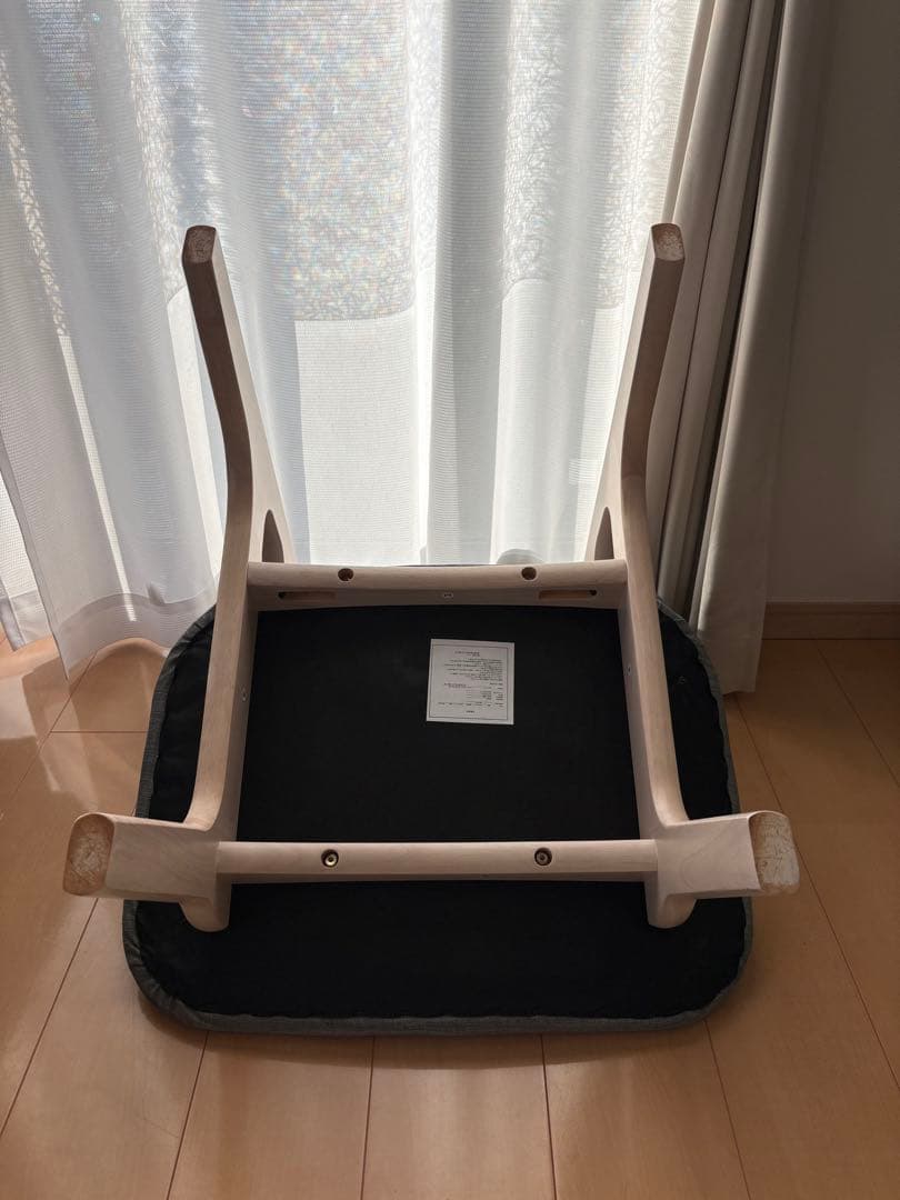 ニトリダイニングチェア　リラックスワイド①