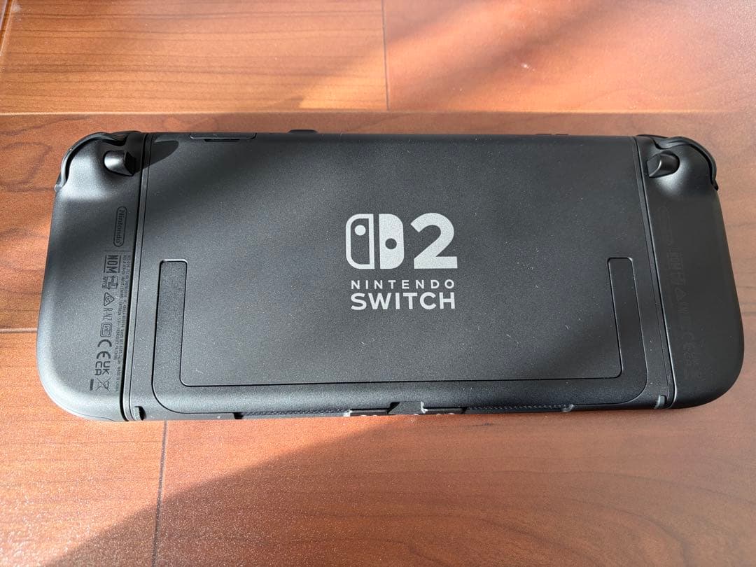 Nintendo Switch 2 日本語・国内専用　本体のみ版　使用浅　美品