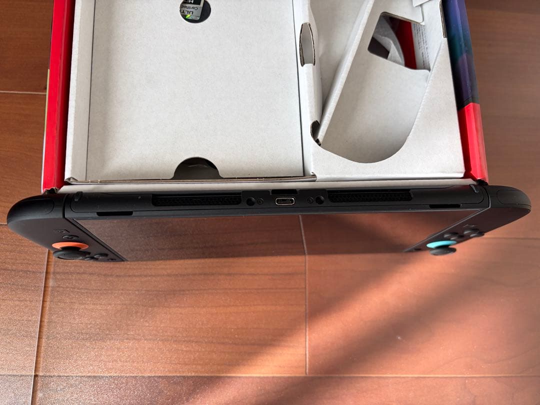 Nintendo Switch 2 日本語・国内専用　本体のみ版　使用浅　美品