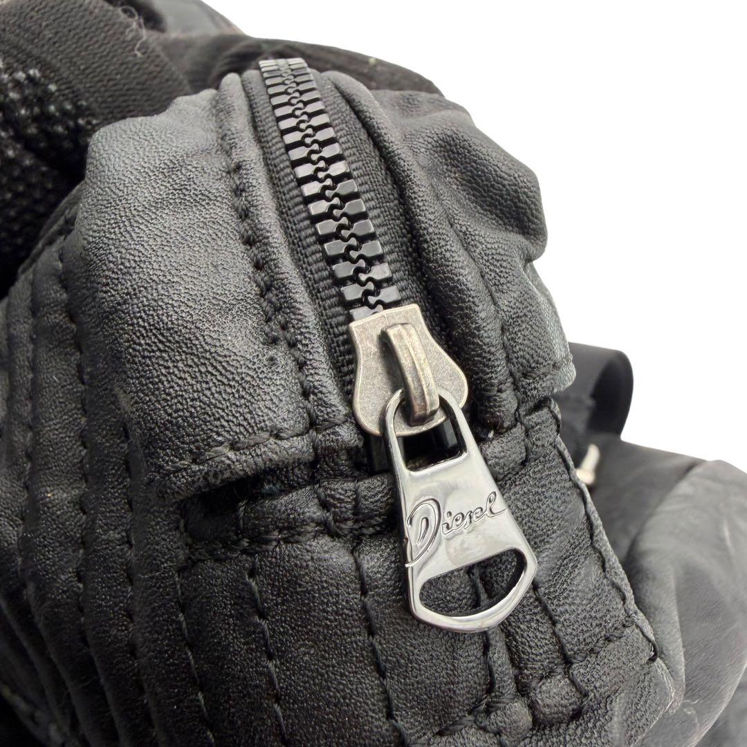 ディーゼル ショルダーバッグ y2k 90s レザー メタルロゴ ブラック 迷彩
