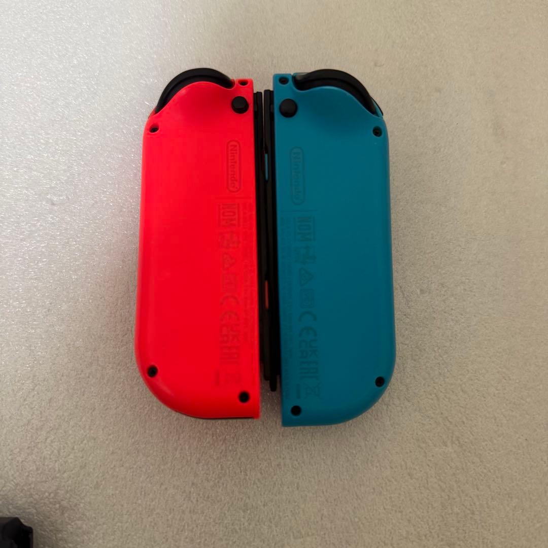 任天堂 Nintendo Switch ネオン 2023年製 本体+ジョイコン