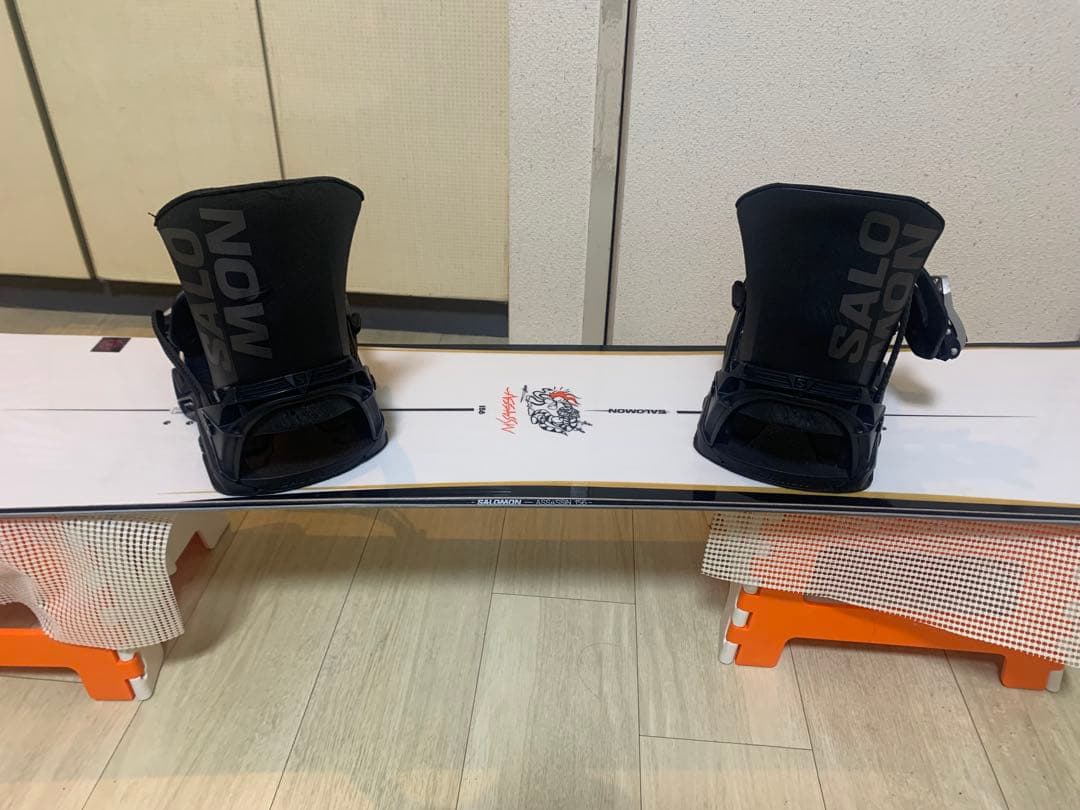 サロモン　アサシン新作　156 ディストリクト黒Mサイズ　板ビンディングセット