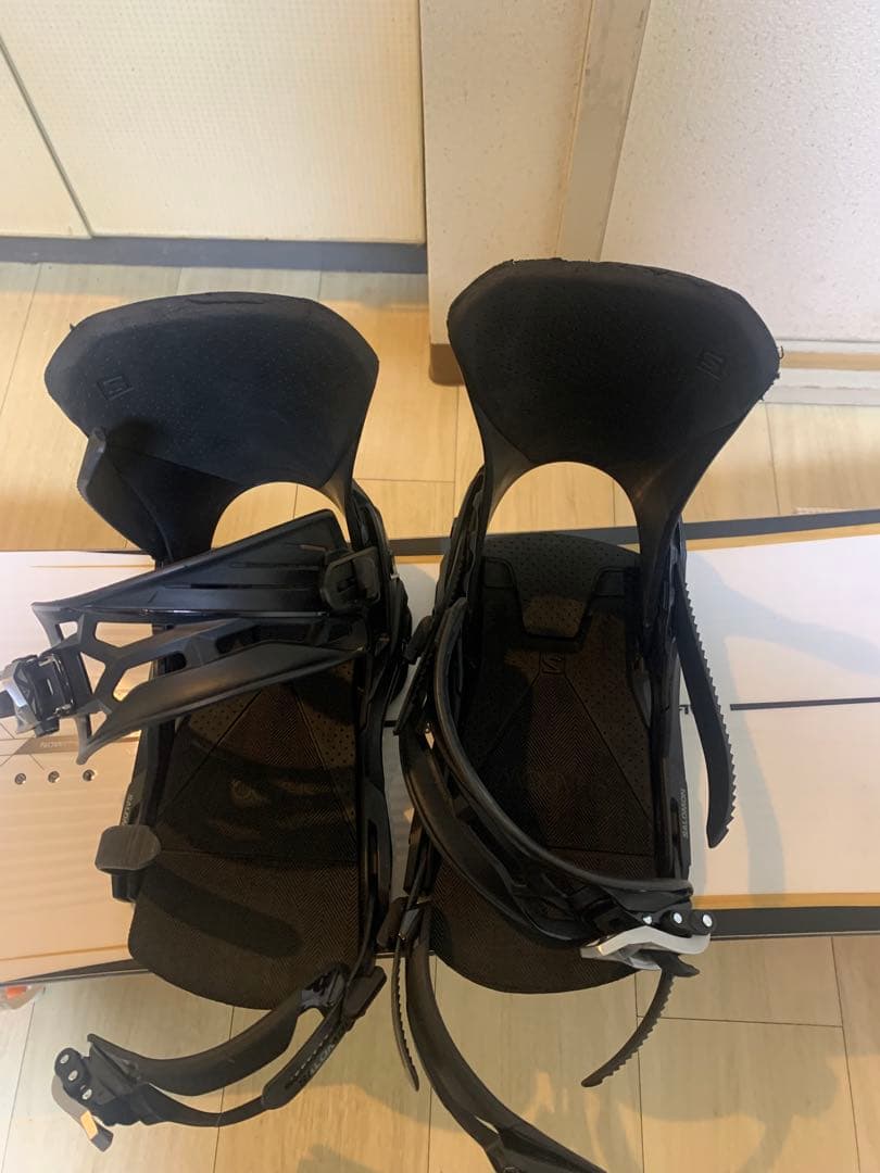 サロモン　アサシン新作　156 ディストリクト黒Mサイズ　板ビンディングセット