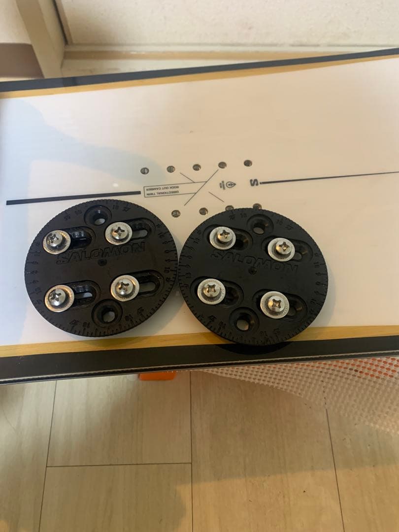 サロモン　アサシン新作　156 ディストリクト黒Mサイズ　板ビンディングセット