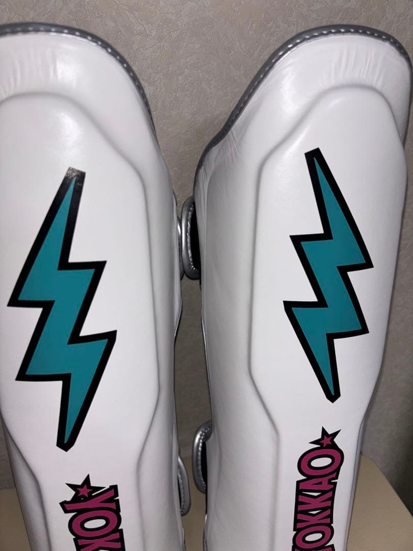 YOKKAO ヨッカオ　スタジアムシンガード　ホワイト　サイズS