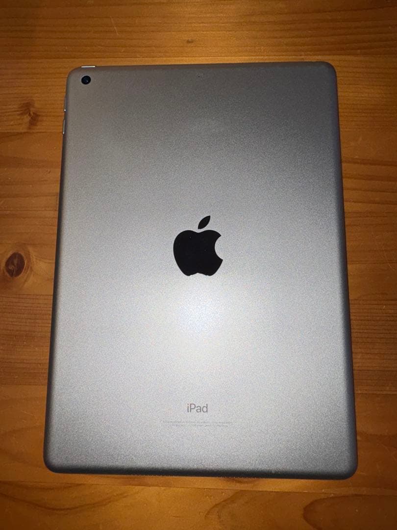 Apple iPad (第6世代) 32GB スペースグレー