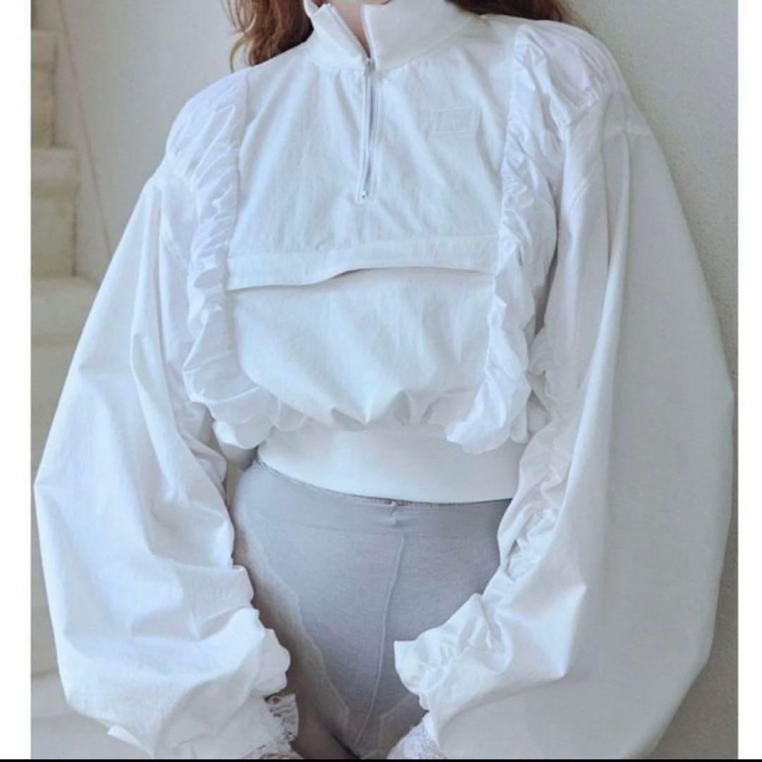 【最終値下げ】Litmus Her Praha ハーフジップトップス