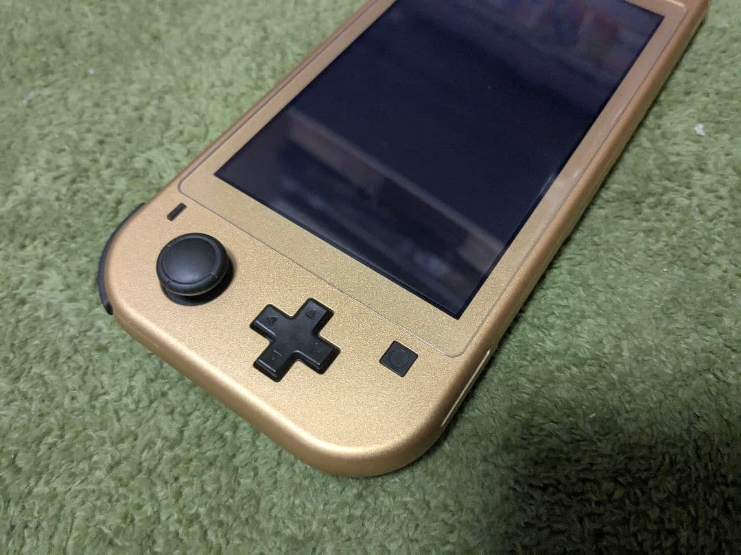 ［美品］Switch Switch Lite本体 ハイラルエディション