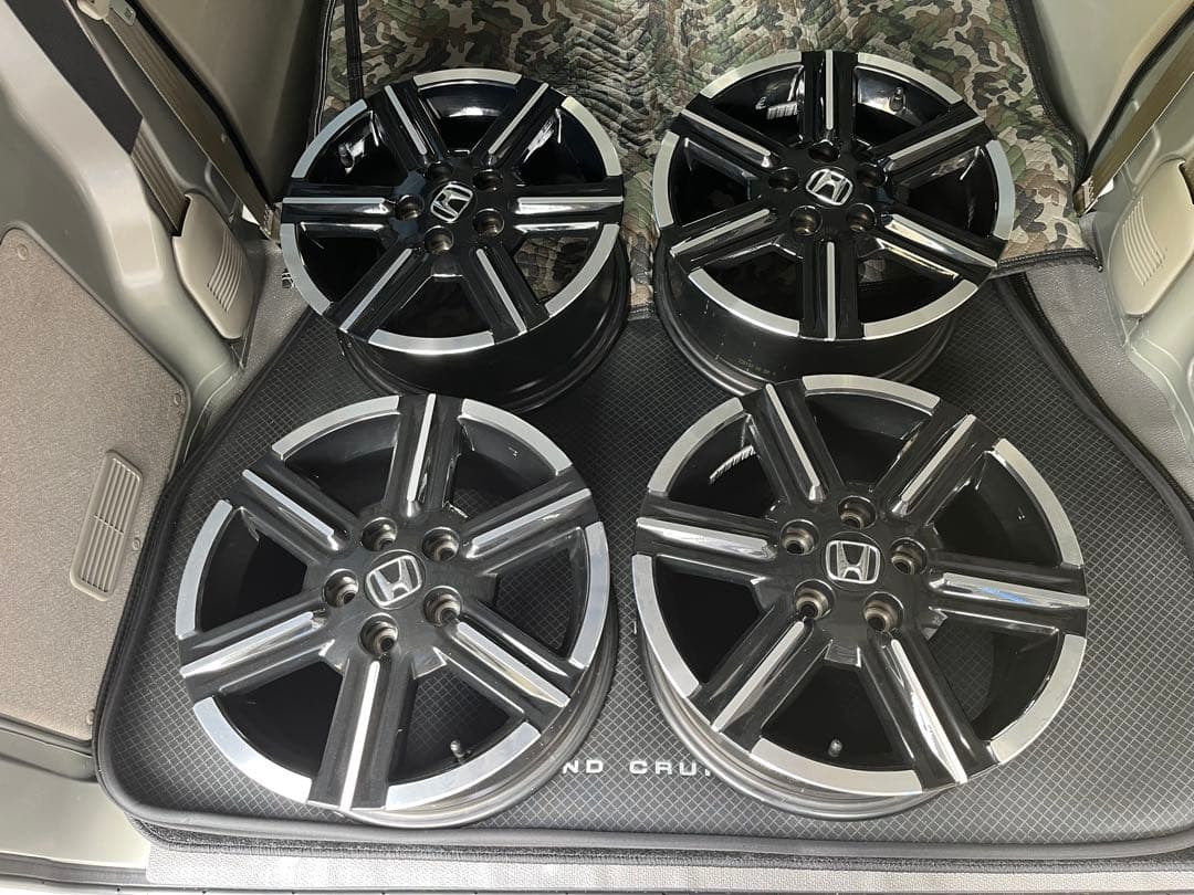 ヴェゼル 純正ホイール 16インチ 7j +50 PCD114.3 黒　4本