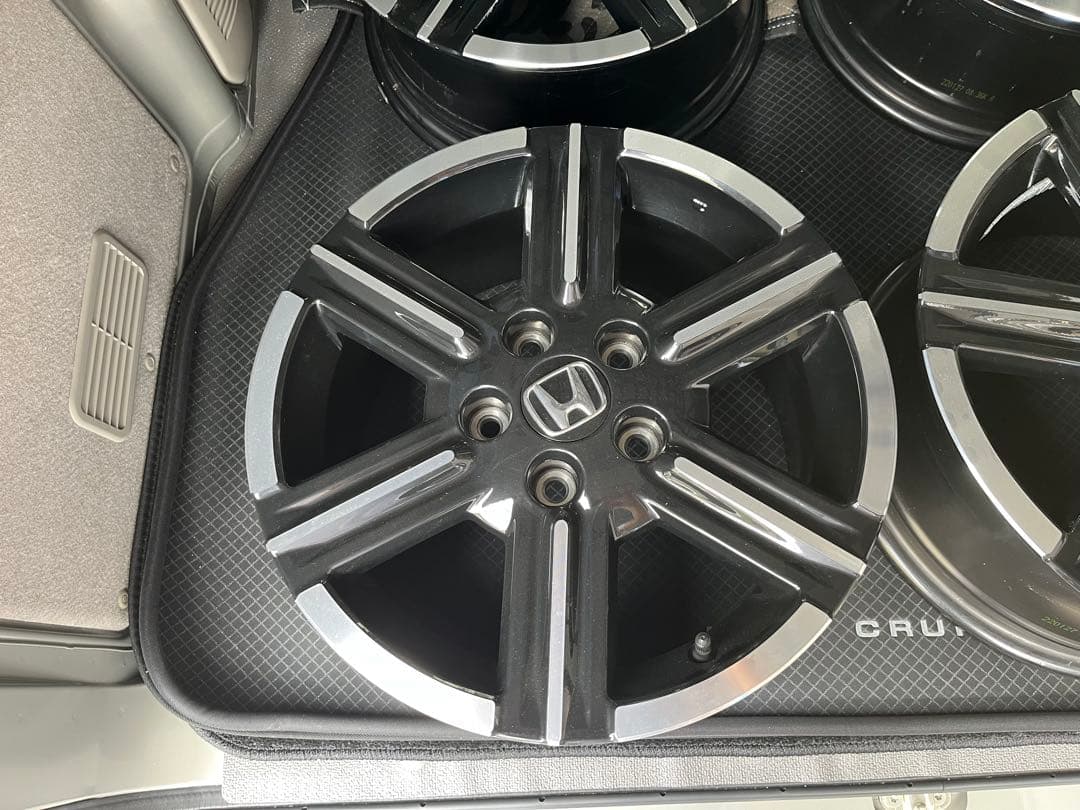 ヴェゼル 純正ホイール 16インチ 7j +50 PCD114.3 黒　4本