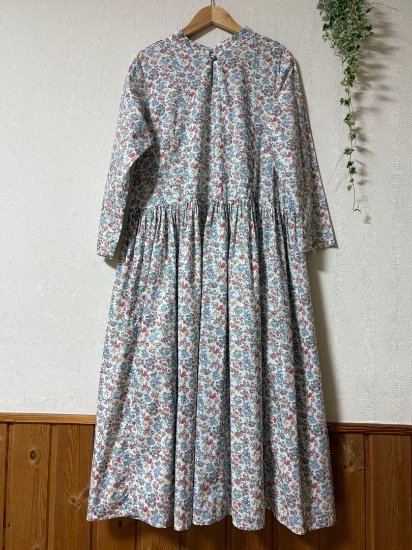 フラワー【Gauze#】リバティスイッチングワンピース 価格30,800円