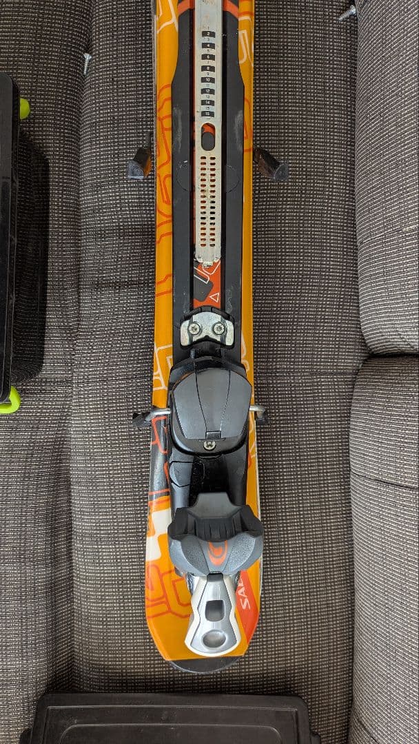 SALOMON AXESS ミッドスキー　中古　120cm ビンディング付き