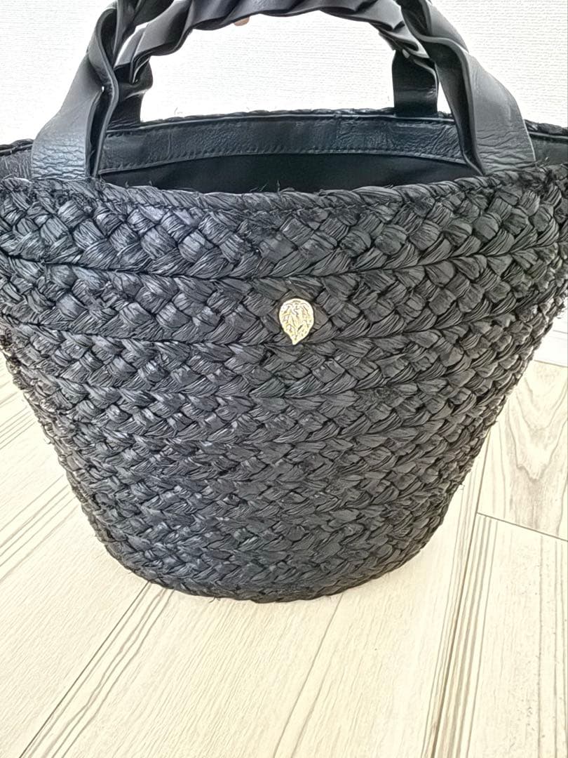 ヘレンカミンスキー　カゴバッグ　Marhianna M