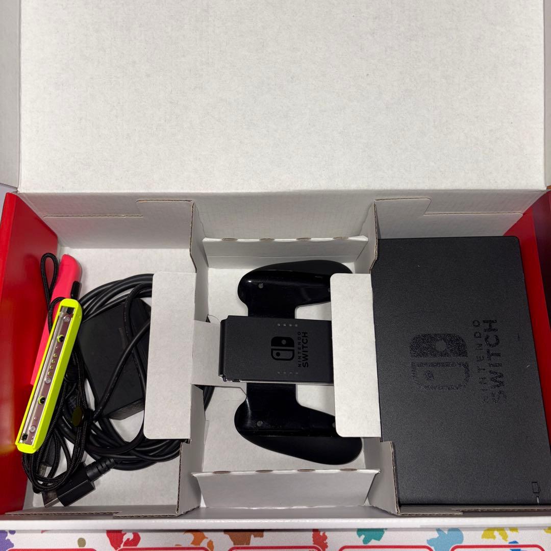 Nintendo Switch 本体 ドック・Joy-Con付き　箱あり