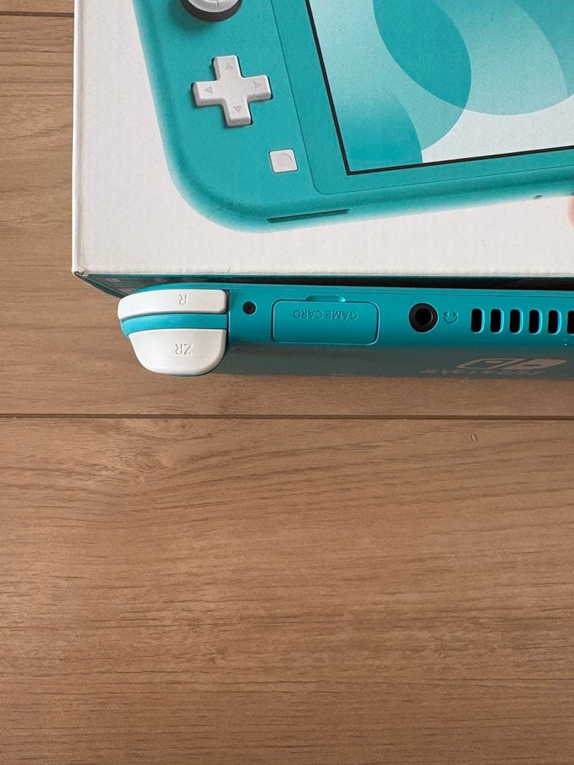 switch ライト ターコイズ　付属品、箱あり