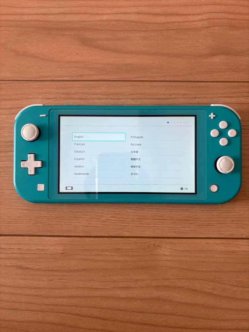 switch ライト ターコイズ　付属品、箱あり