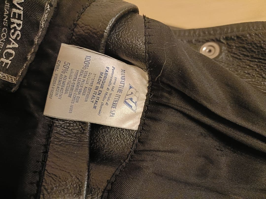 VERSACE　レザー ボンバージャケット 黒