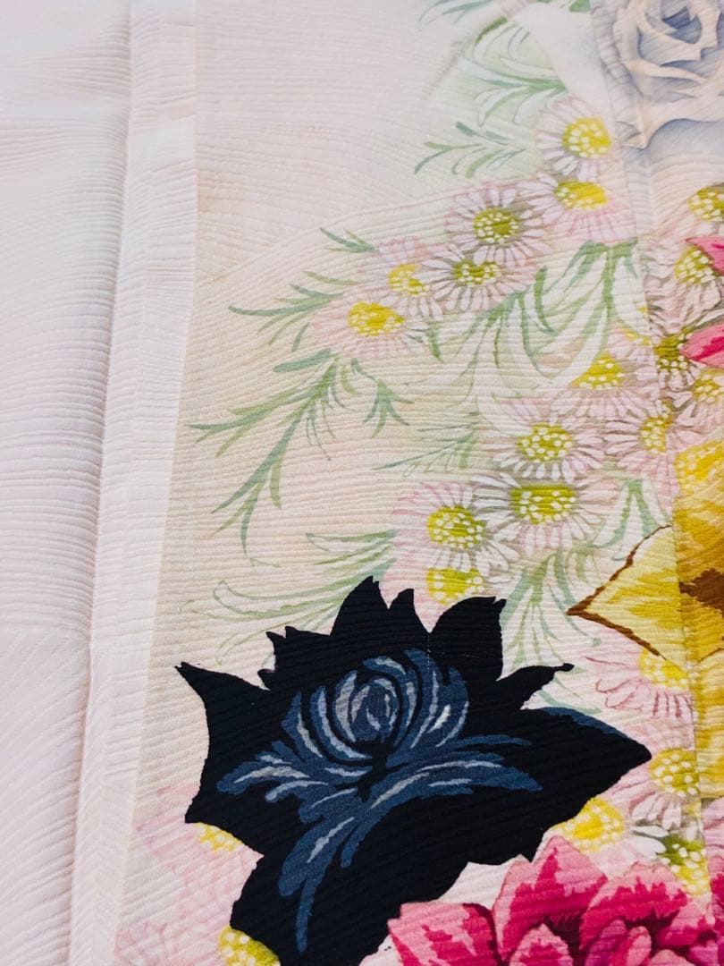 クリーム色薔薇柄 アンティーク大正ロマンレトロモダン大人可愛い