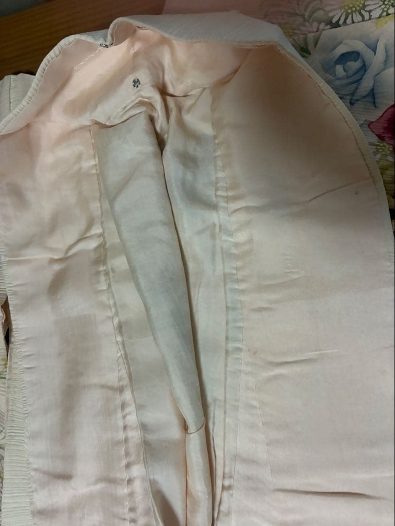 クリーム色薔薇柄 アンティーク大正ロマンレトロモダン大人可愛い