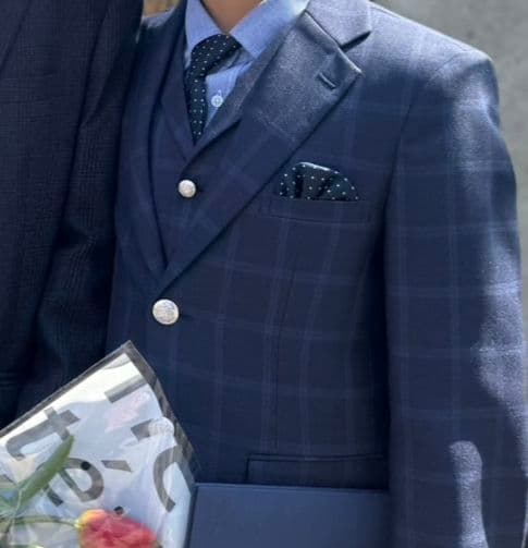 美品♡卒業式　ネイビー チェック柄 スーツセット　160