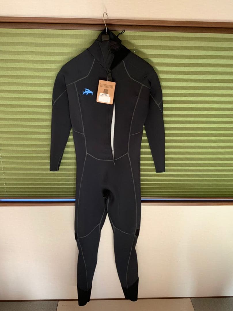 ウェットスーツ